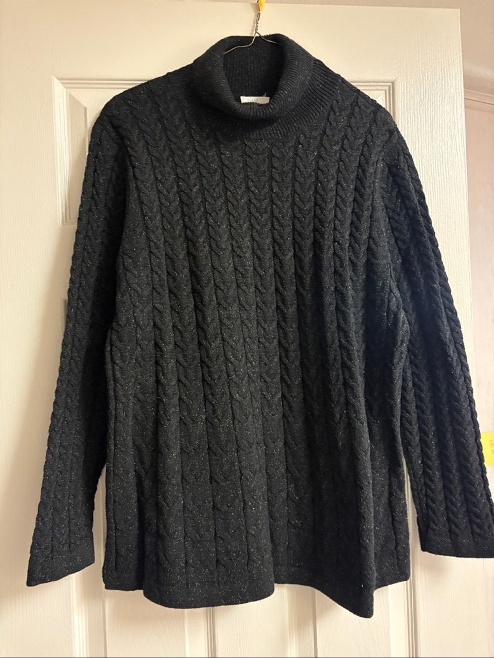 J. Jill Black Speckled Turtleneck Sweater Medium - excellent condition - Picture 4 of 7